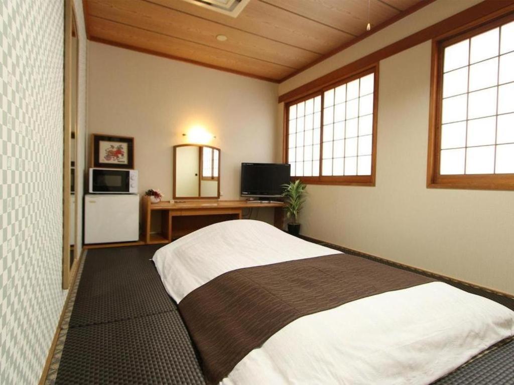 Hotel Livemax Budget Naha Tomarikou Luaran gambar
