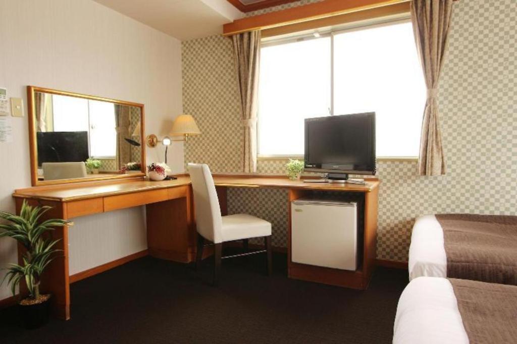 Hotel Livemax Budget Naha Tomarikou Luaran gambar