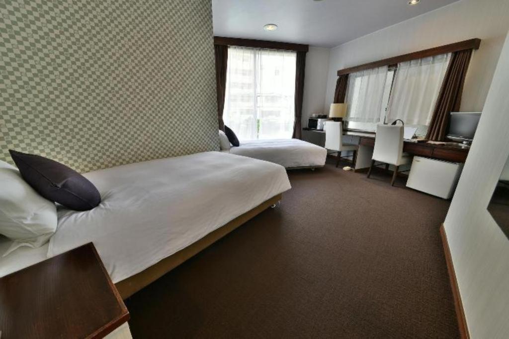 Hotel Livemax Budget Naha Tomarikou Luaran gambar